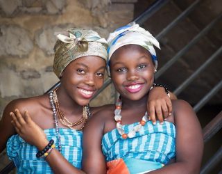 utulivu-african-women-welcome utulivu-african-women-welcome